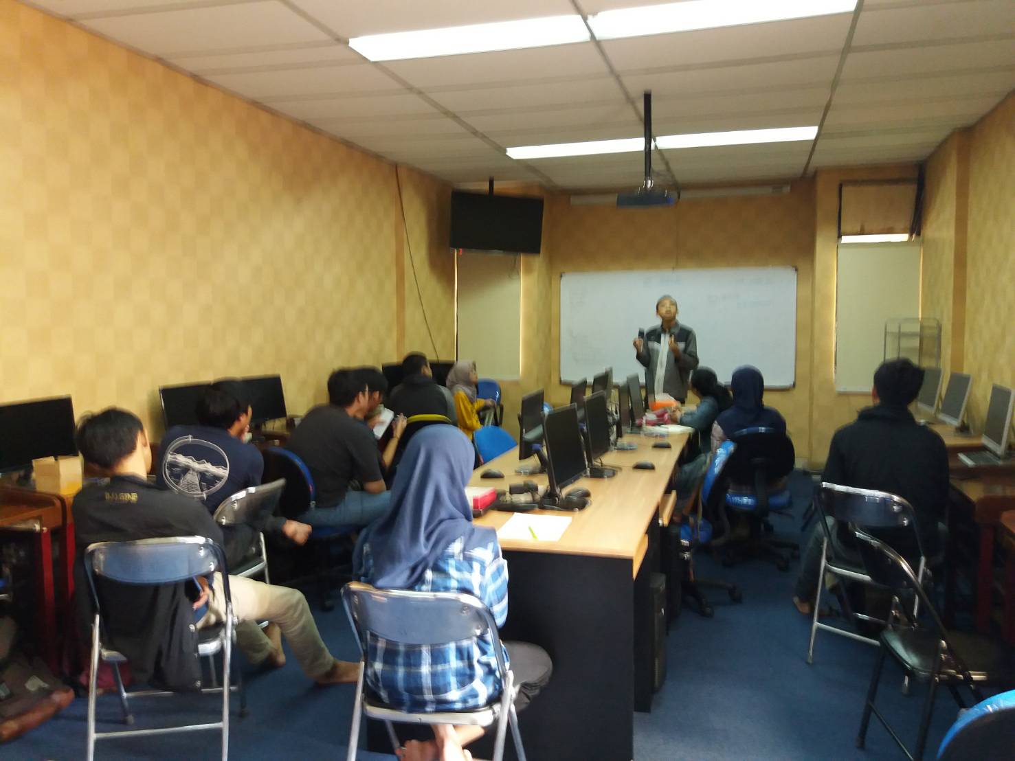 [:en]Short Course in 90’s[:]